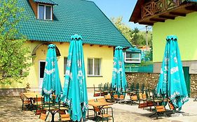 Перлина Дністра